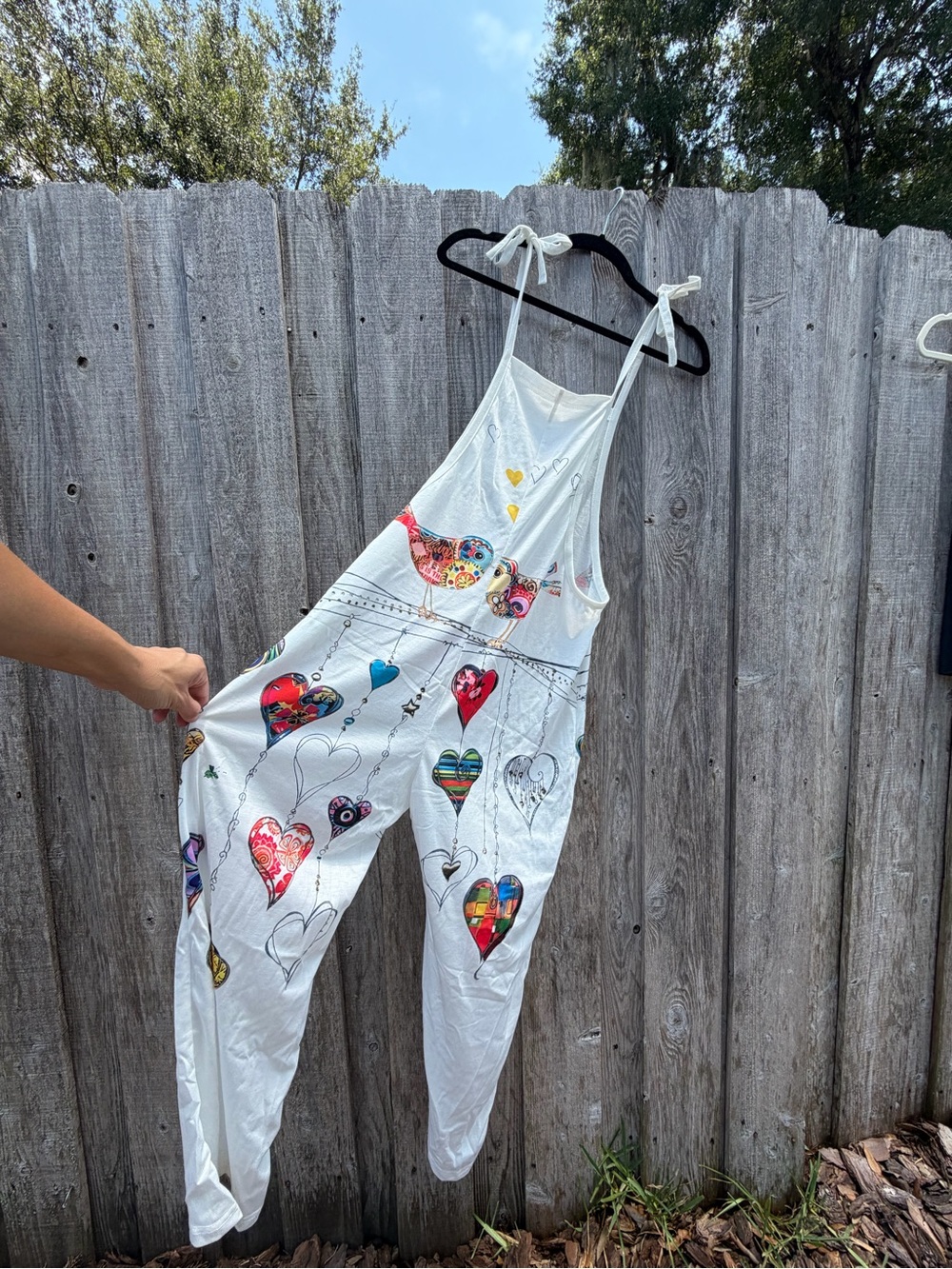 NWOT White Heart Bird Print Tie Strap Jumpsuit Romper Medium - Picture 5 of 5